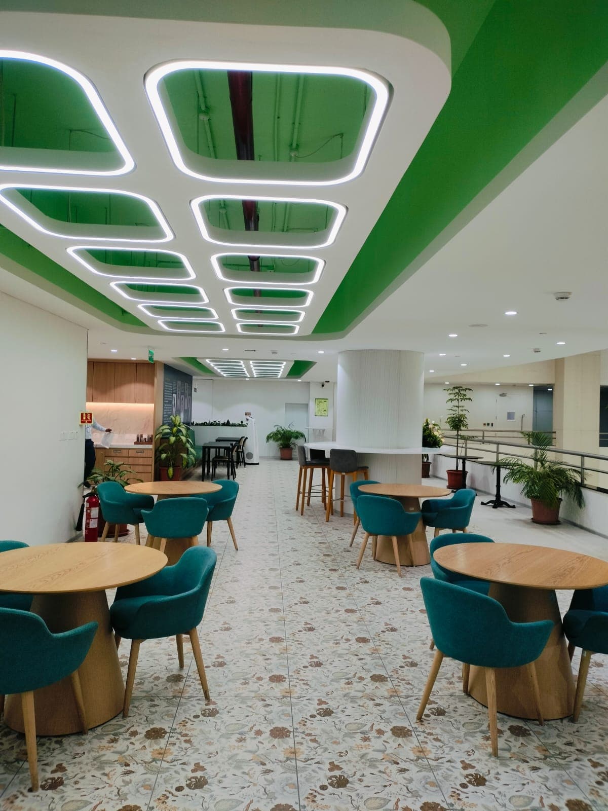 Atrium Dining Pavilion & Skylight Cafe Pods